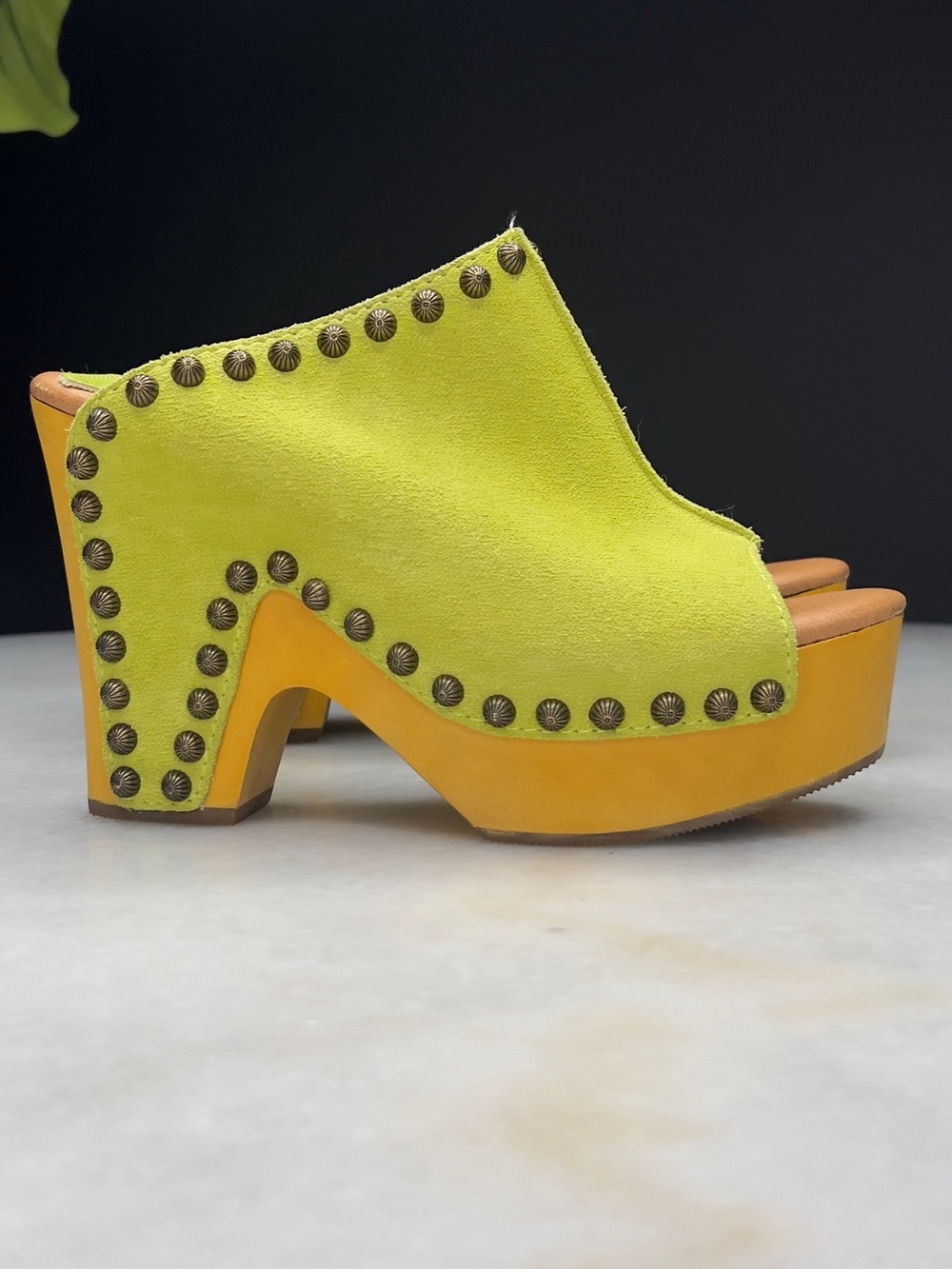 Dingo Peace 'N Love Clog